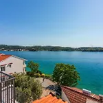 Vera * Supetarska Draga