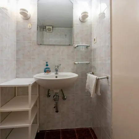 Apartment Vera *