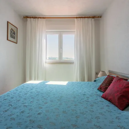 Vera Apartment Supetarska Draga